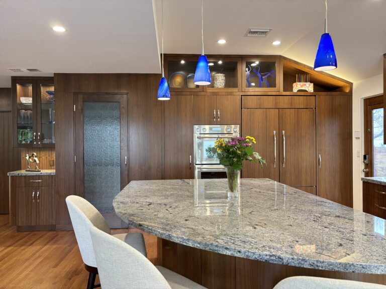 Modern Classic Cook’s Kitchen